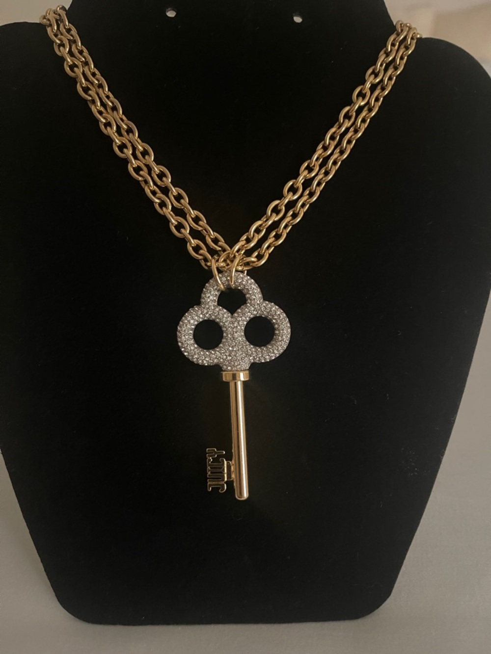 Juicy Couture Gold Double Chain Key Necklace with Crystal Accent and Pink Pouch - Picture 2 of 3